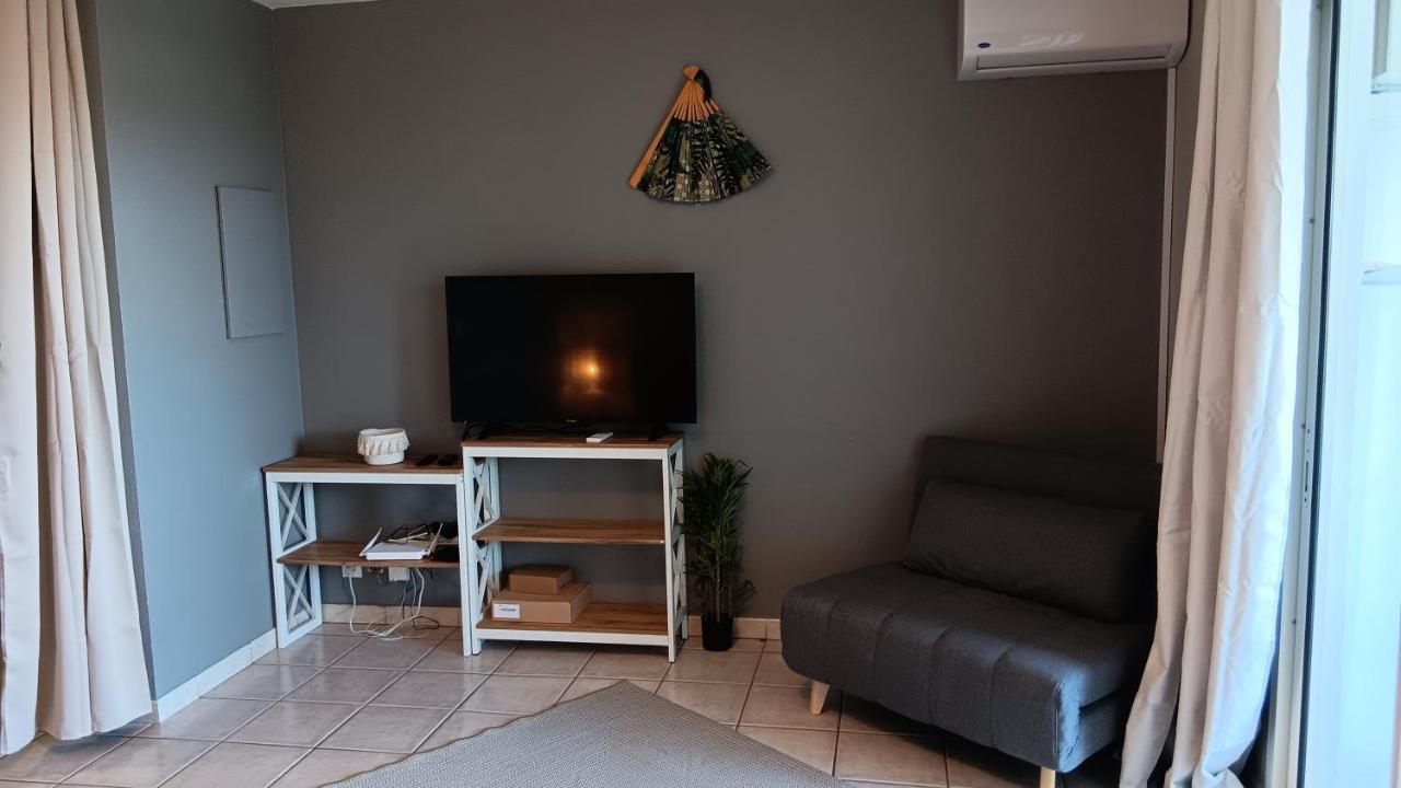 Le Tamarin Bleu - Studio A 300 M De La Plage Ла Салин ла Ба Екстериор снимка
